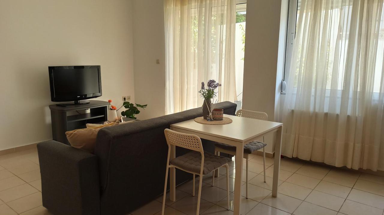 Cozy Flat Close To The Airport/Port And Center Nea Alikarnassos Kültér fotó